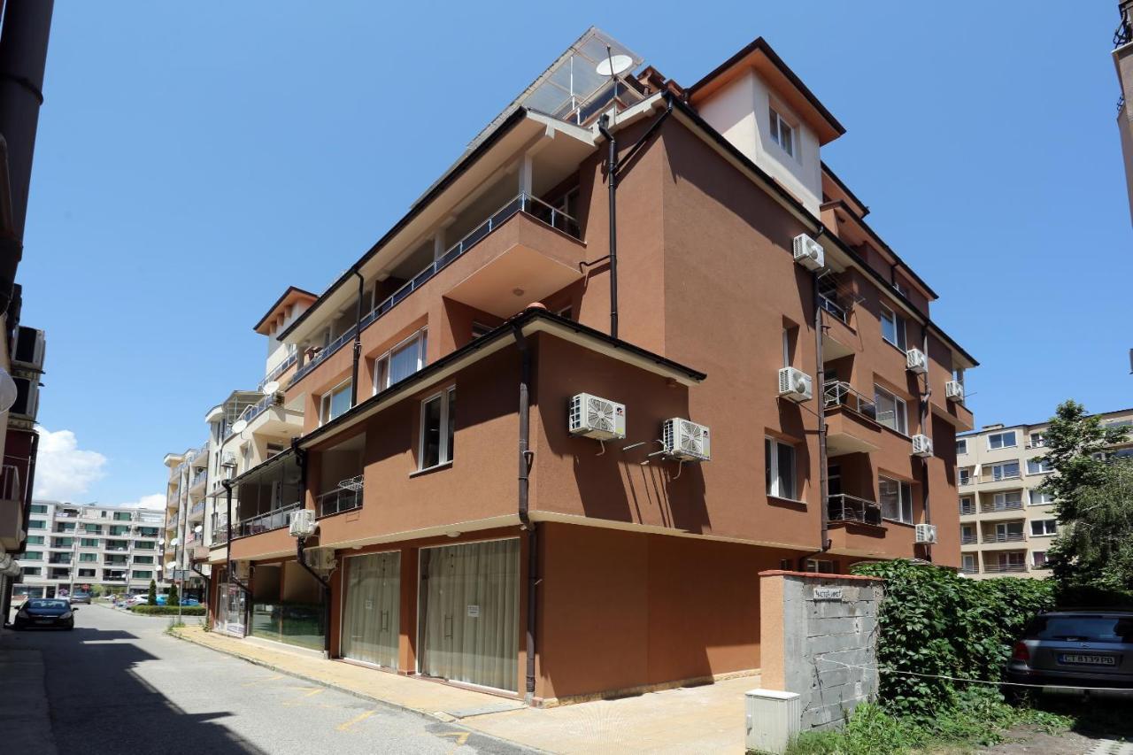 Apartments Dani Pomorie Esterno foto