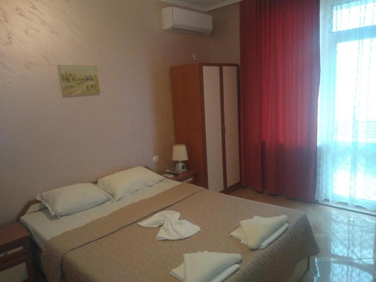 Apartments Dani Pomorie Esterno foto